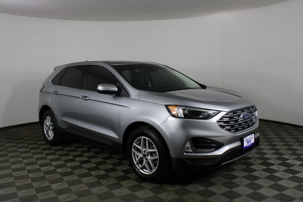 2022 FORD Edge