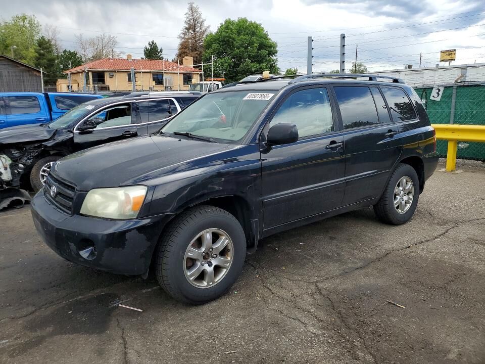 2004 TOYOTA Highlander