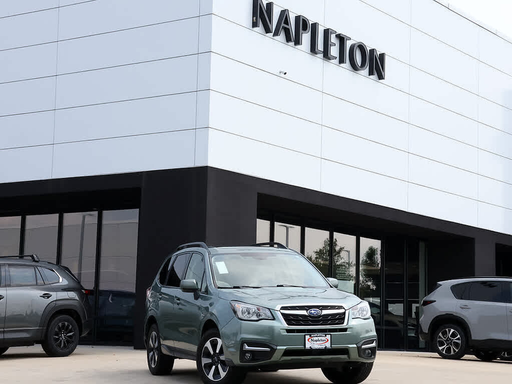 2017 SUBARU Forester