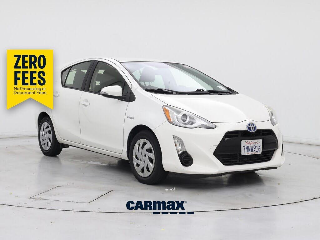 2015 TOYOTA Prius