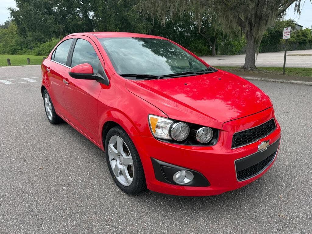 2016 CHEVROLET Sonic