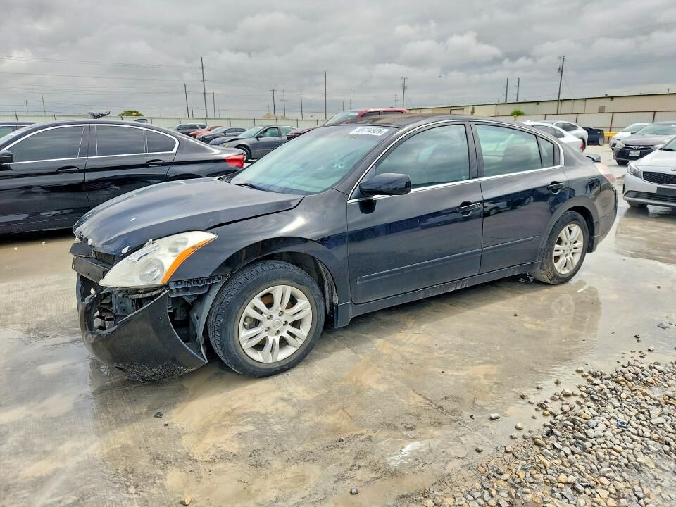2012 NISSAN Altima