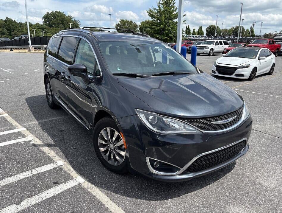 2020 CHRYSLER Pacifica