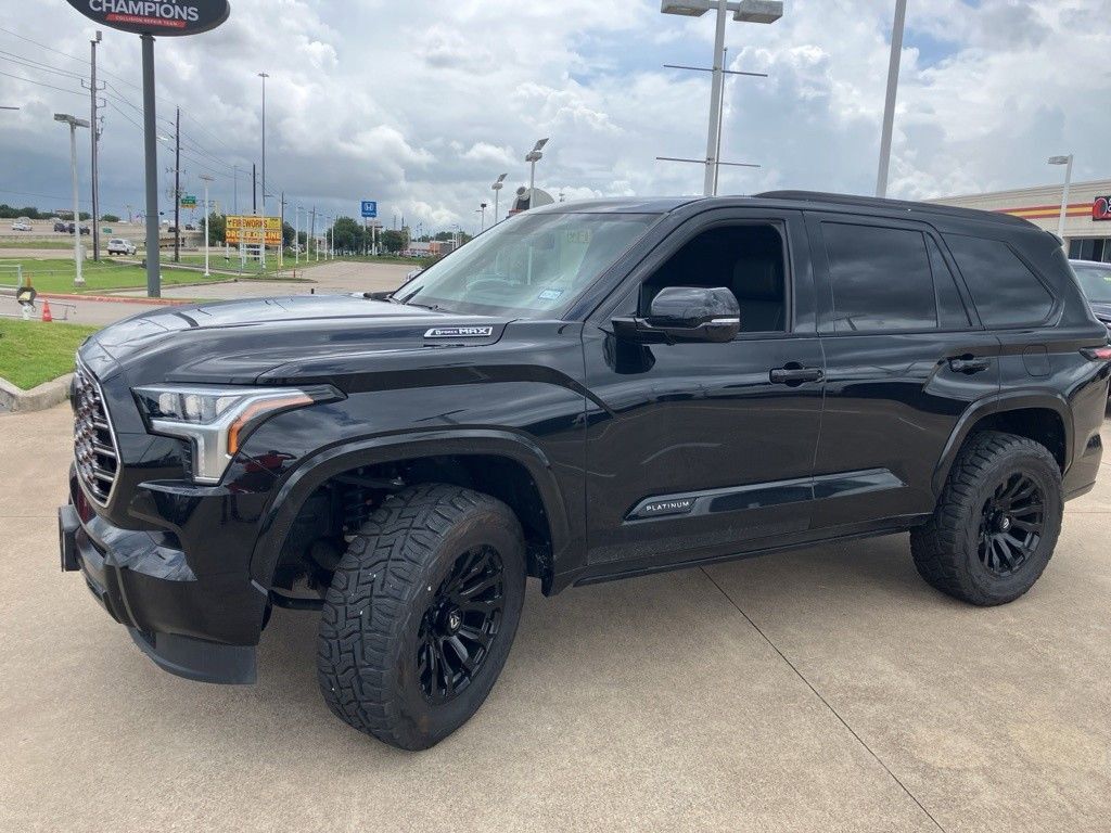 2024 TOYOTA Sequoia