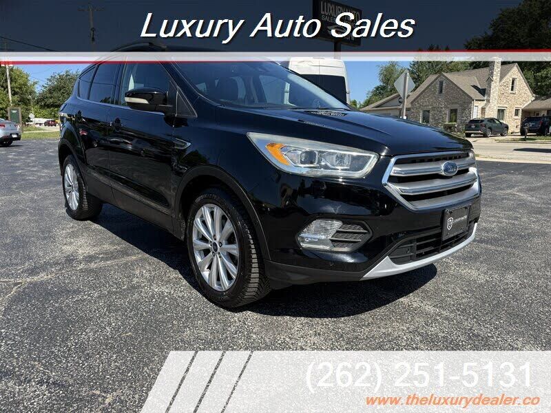 2017 FORD Escape
