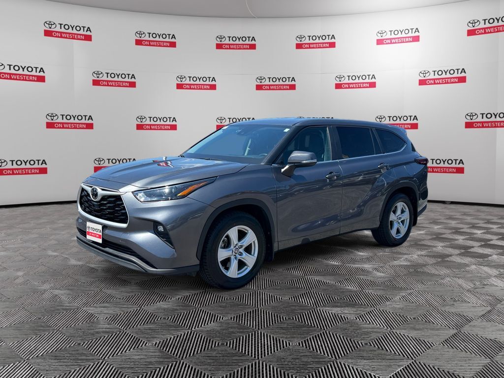 2025 TOYOTA Highlander