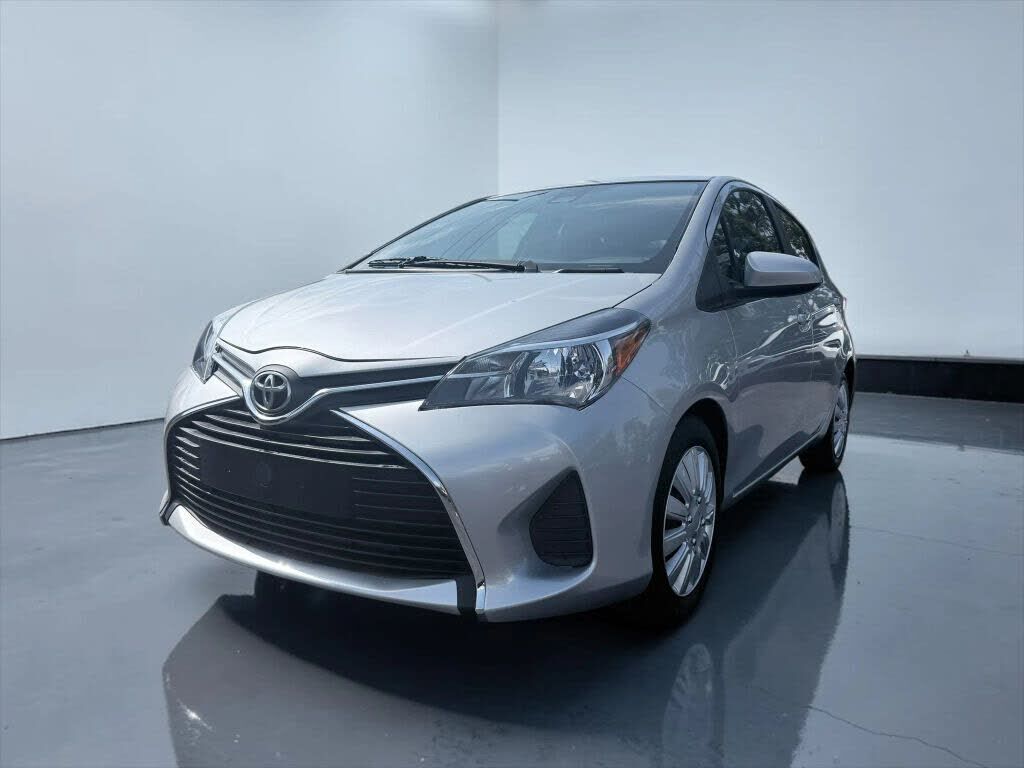 2017 TOYOTA Yaris