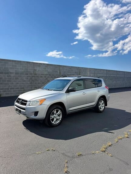 2011 TOYOTA RAV4