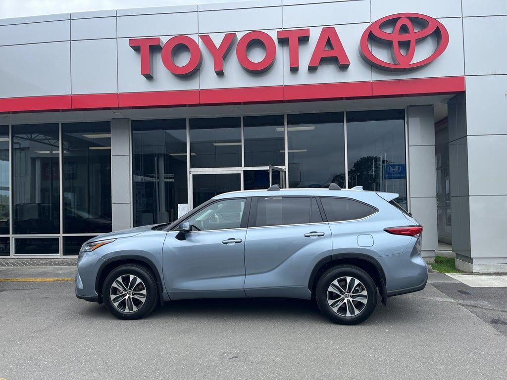 2023 TOYOTA Highlander