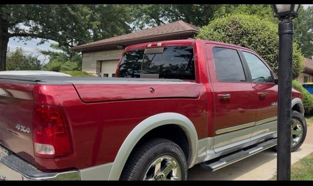 2012 DODGE Ram