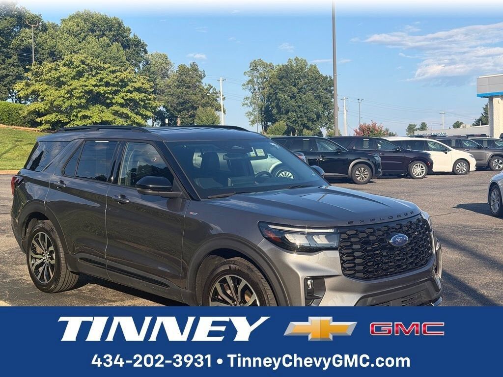 2025 FORD Explorer