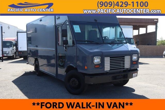 2020 FORD Commercial Chassis