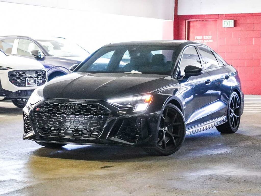 2023 AUDI RS3