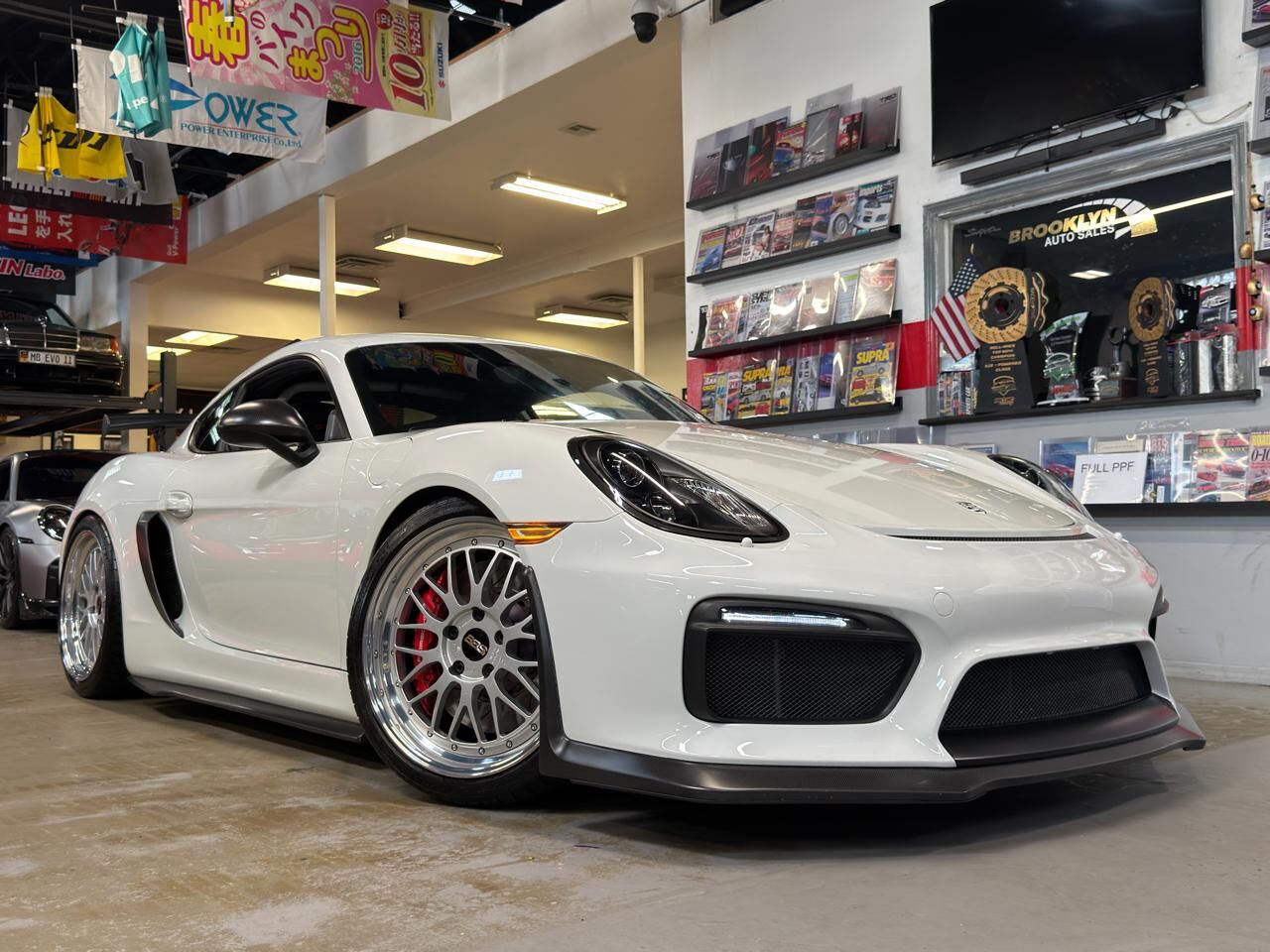 2016 PORSCHE Cayman