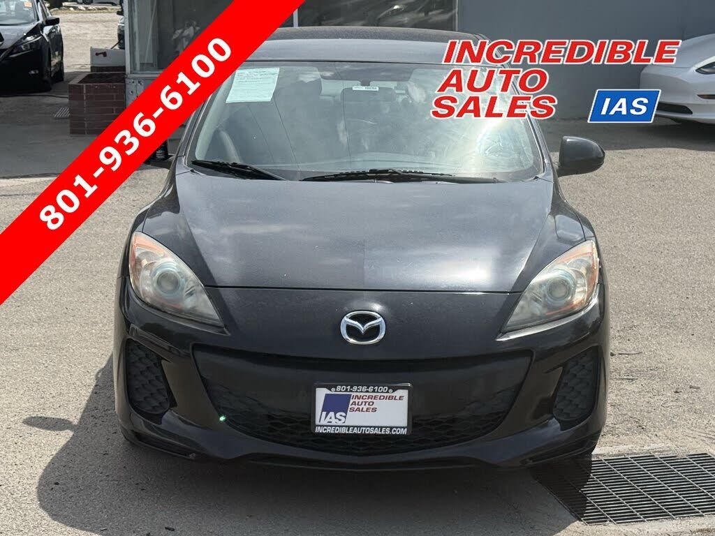 2013 MAZDA Mazda3