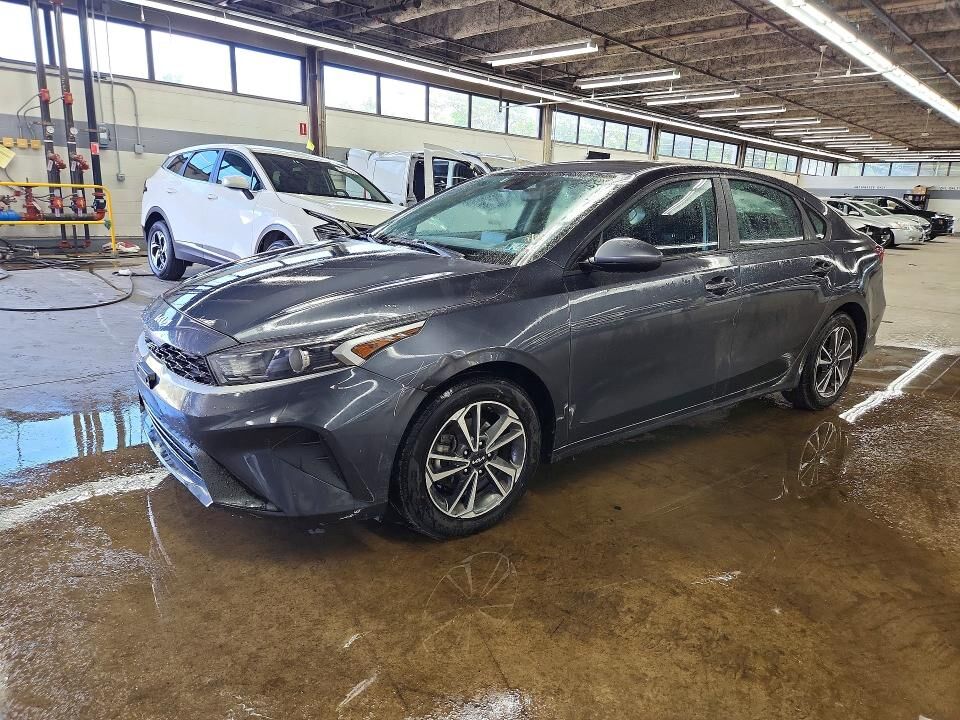 2023 KIA Forte