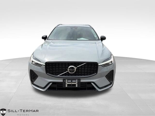 2024 VOLVO XC60