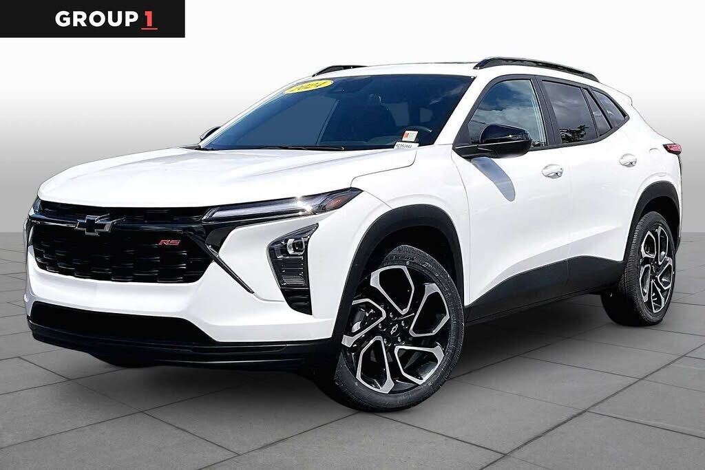 2024 CHEVROLET Trax