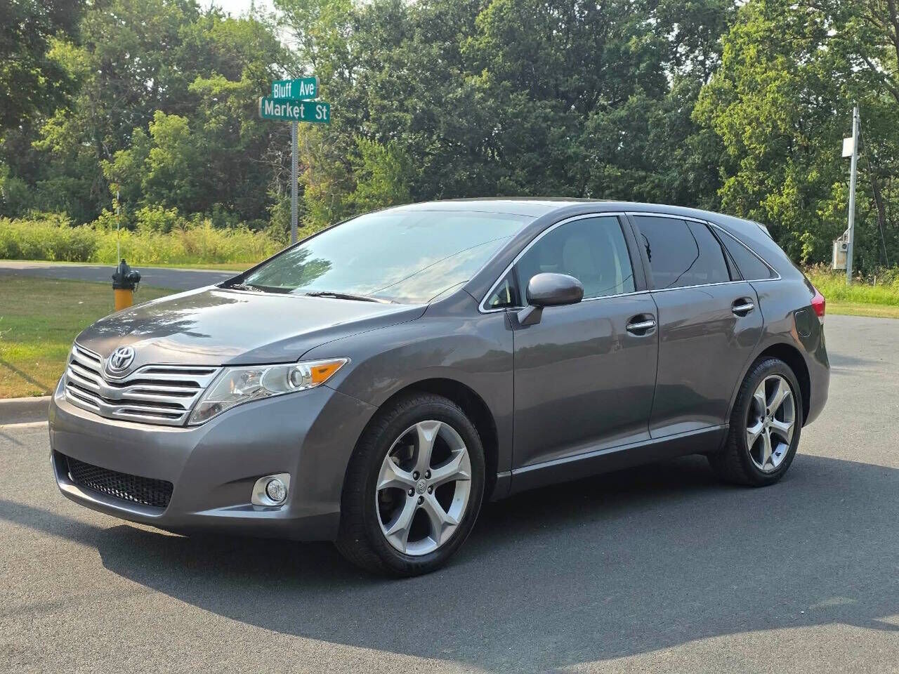 2011 TOYOTA Venza