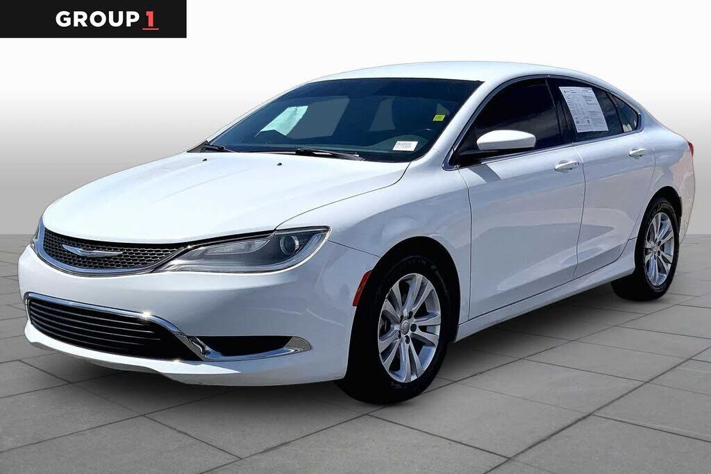 2016 CHRYSLER 200