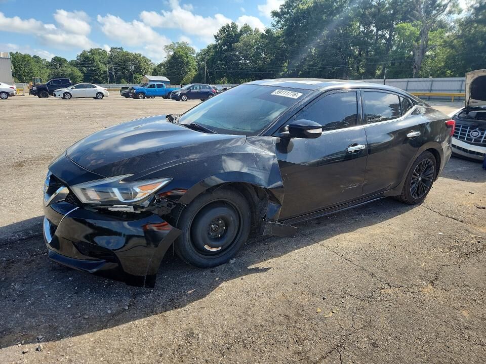 2017 NISSAN Maxima