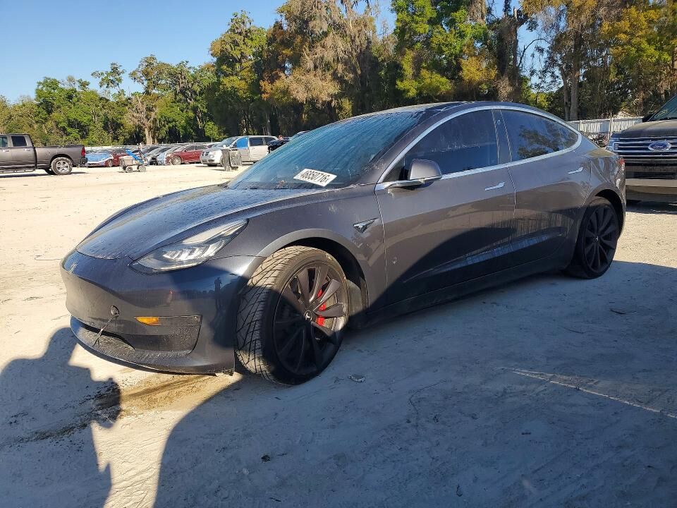 2020 TESLA Model 3