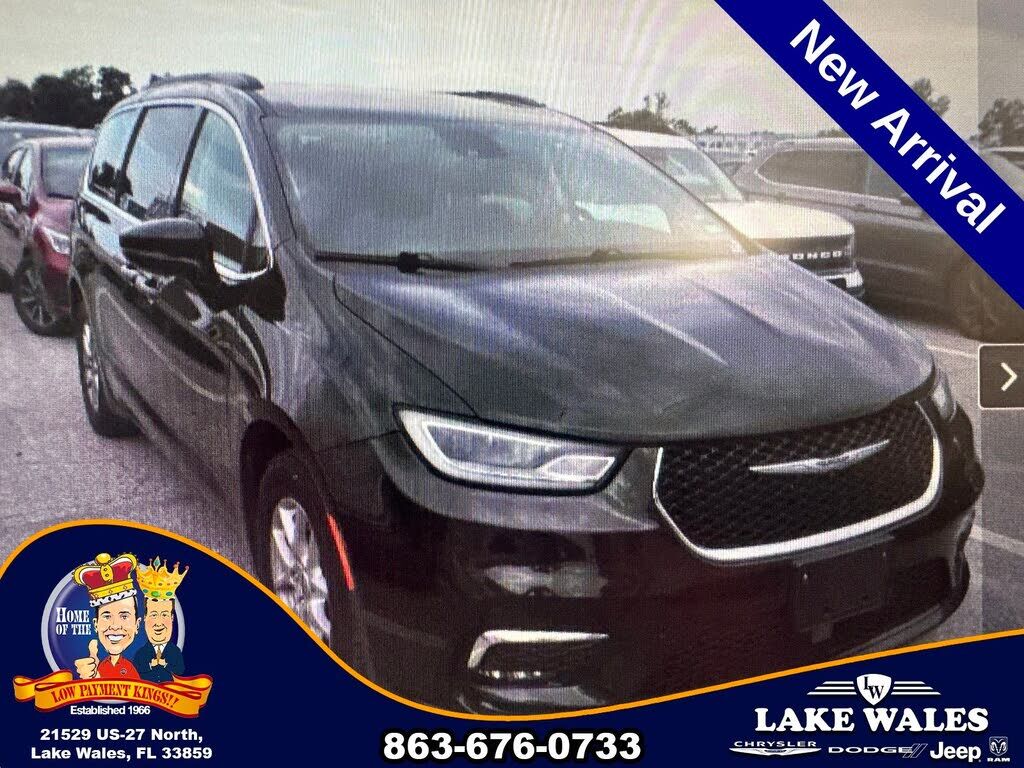 2022 CHRYSLER Pacifica