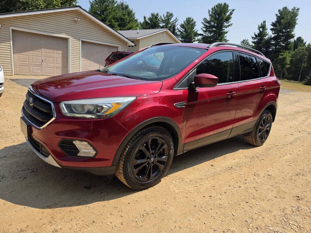 2017 FORD Escape