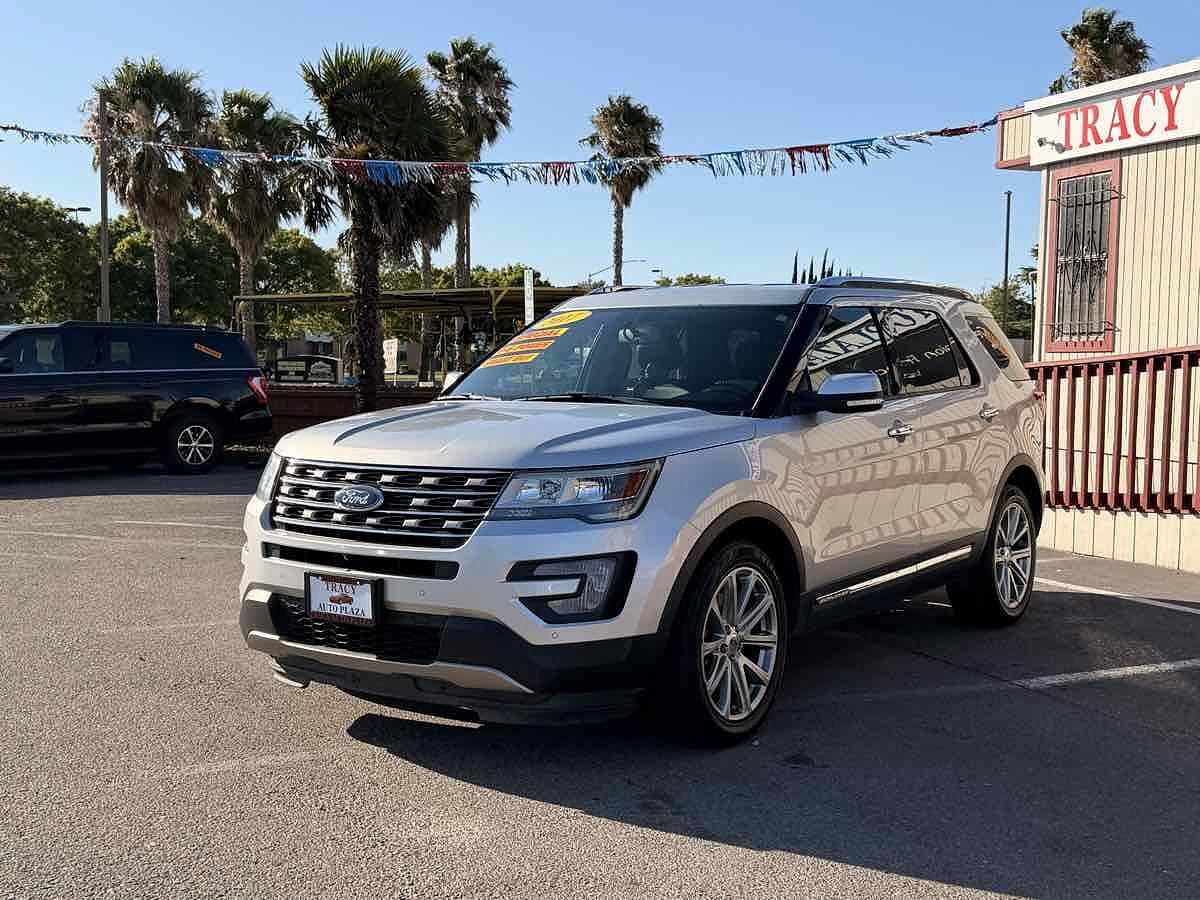 2017 FORD Explorer