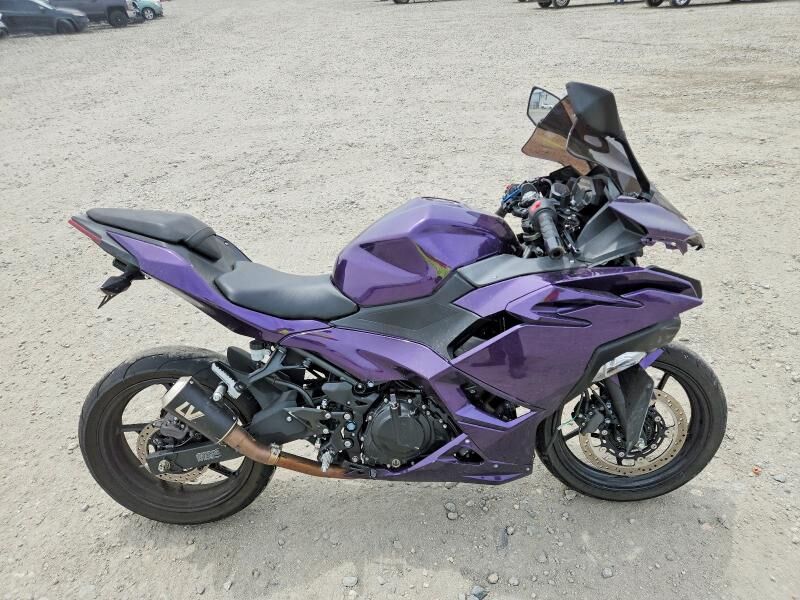 2025 KAWASAKI Ninja