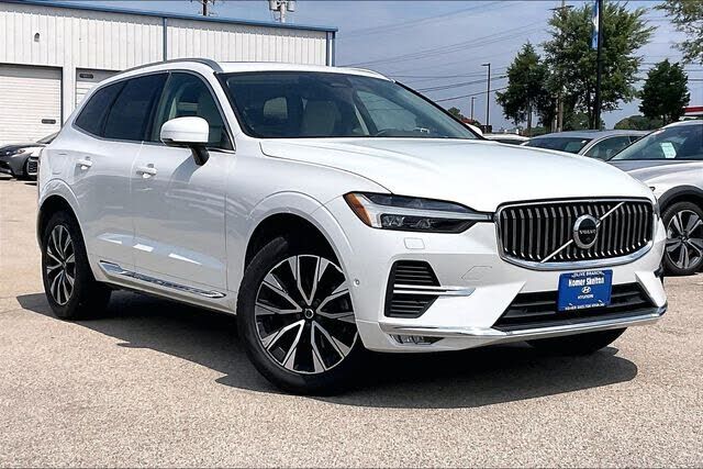 2023 VOLVO XC60