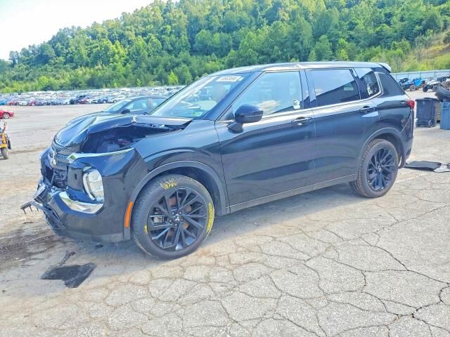2022 MITSUBISHI Outlander