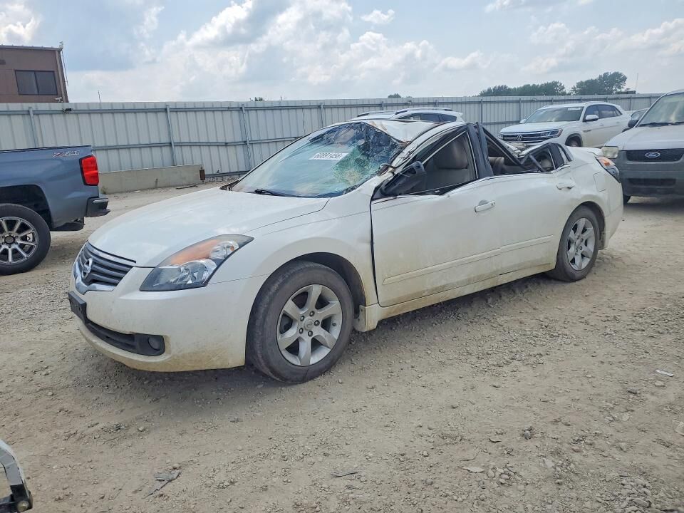 2009 NISSAN Altima