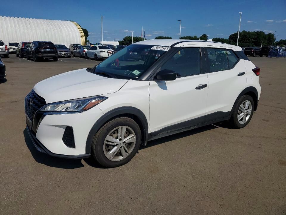 2023 NISSAN Kicks