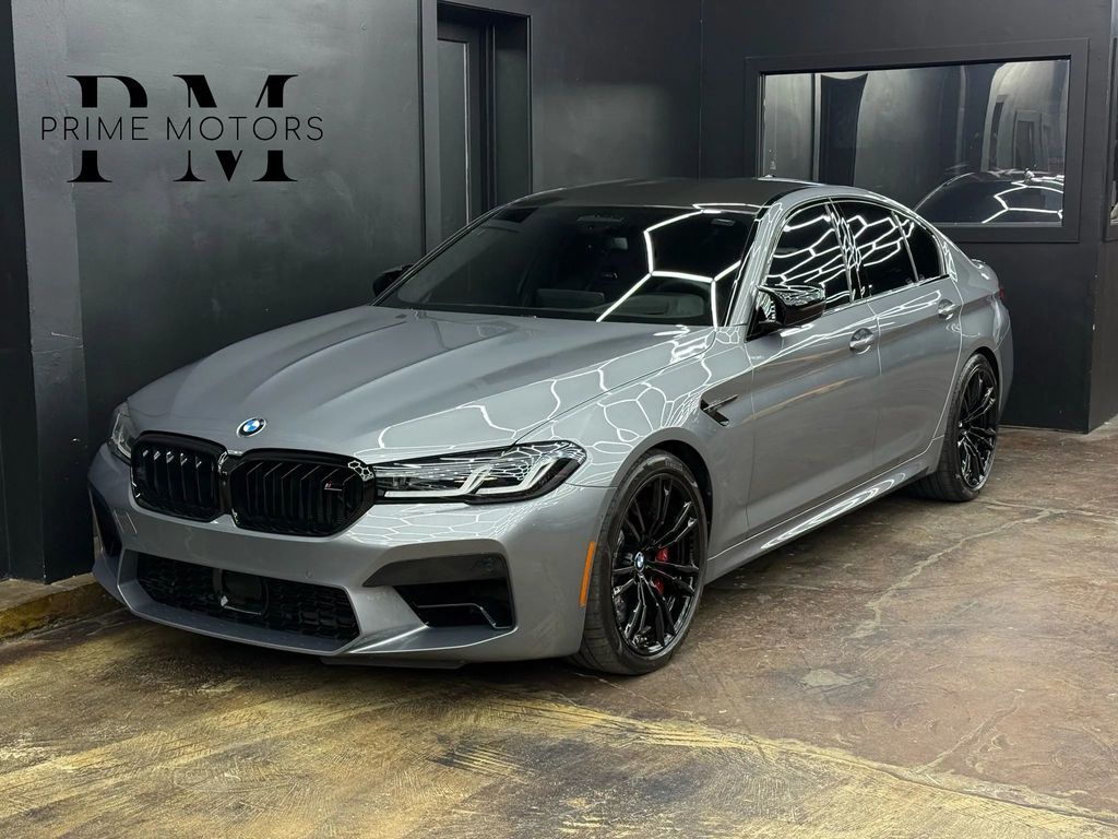 2023 BMW M5
