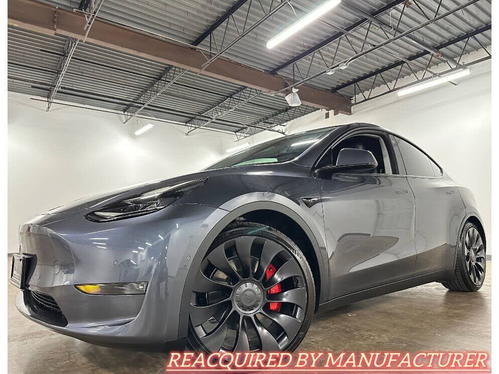2022 TESLA Model Y
