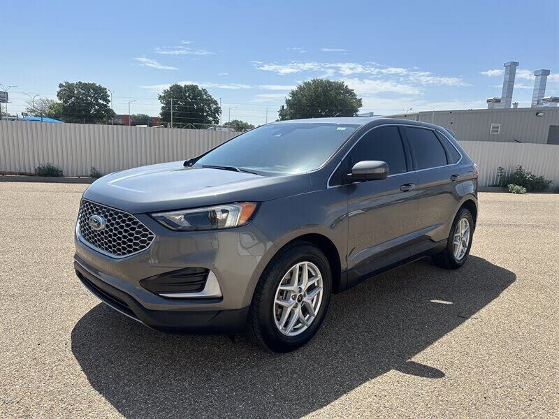 2023 FORD Edge