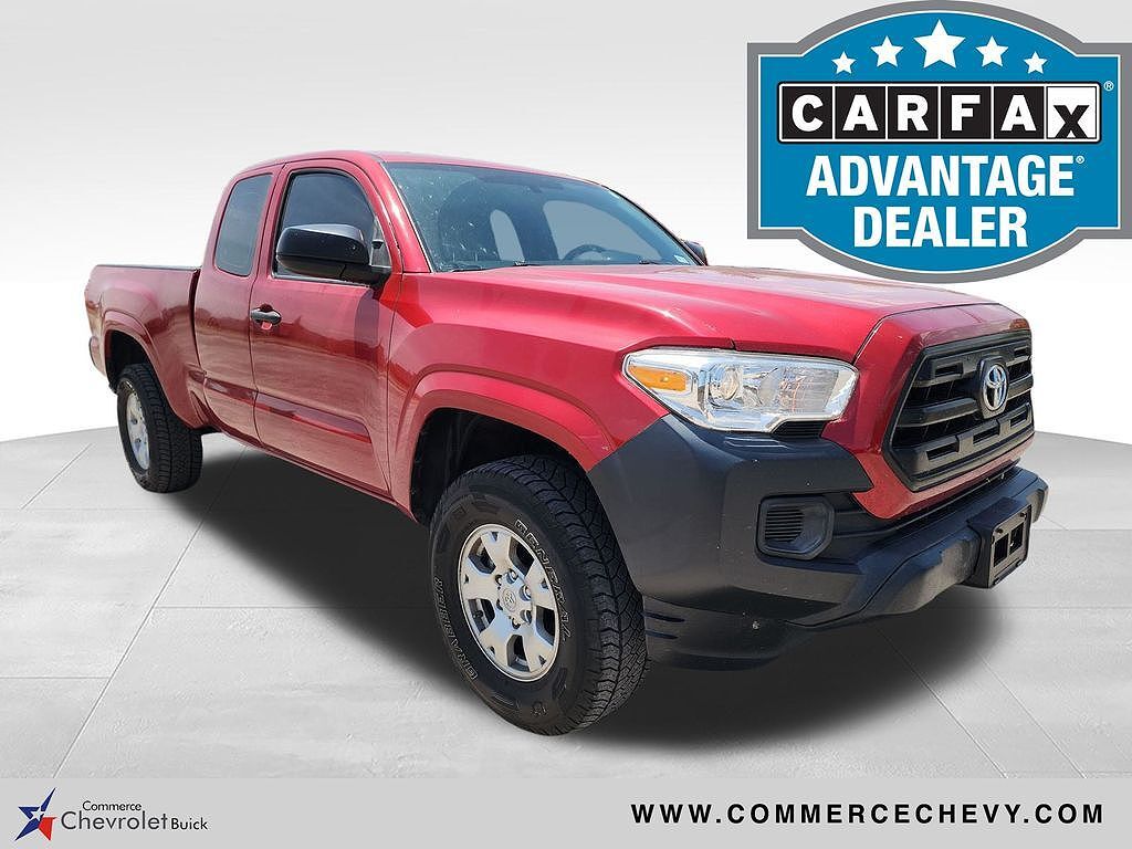 2017 TOYOTA Tacoma
