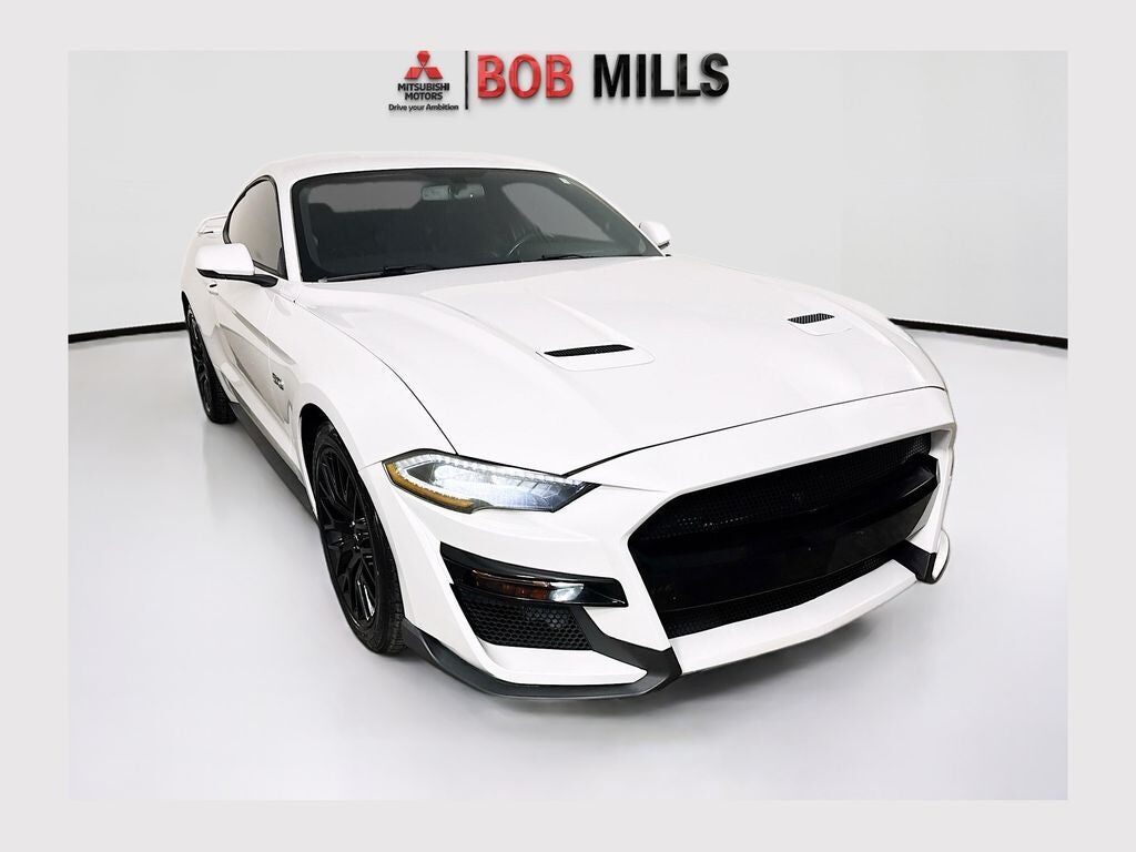 2020 FORD Mustang