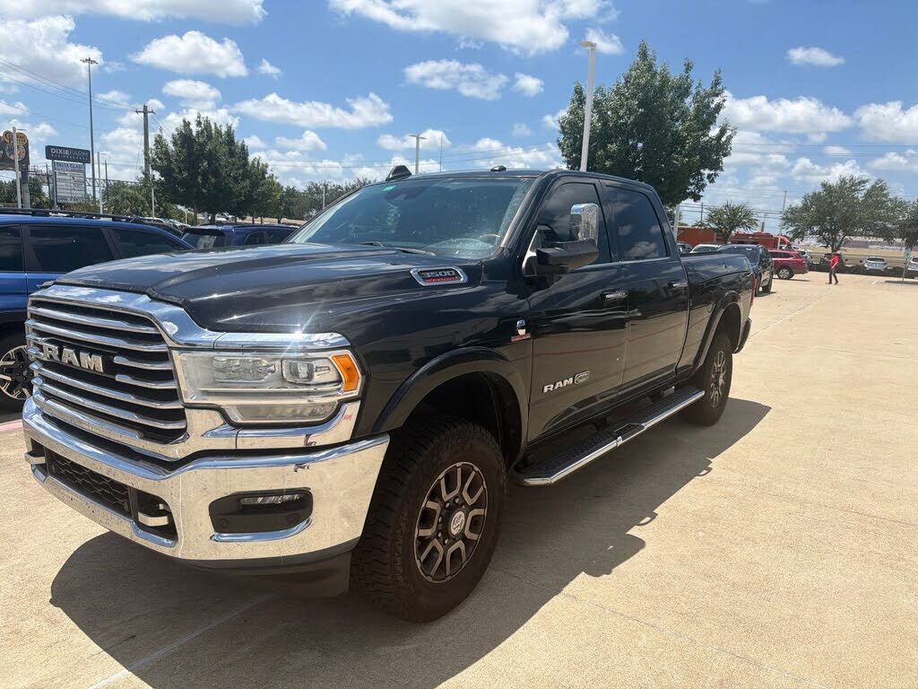 2022 RAM 3500