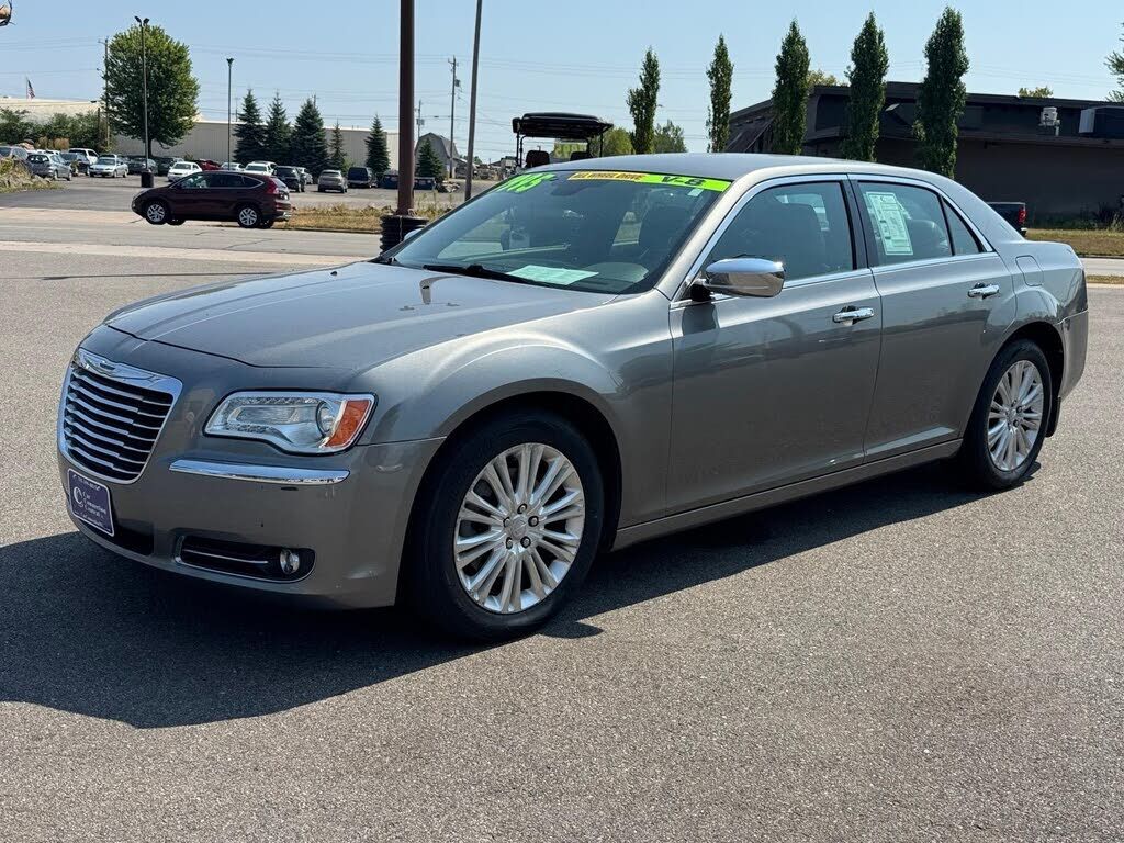 2012 CHRYSLER 300