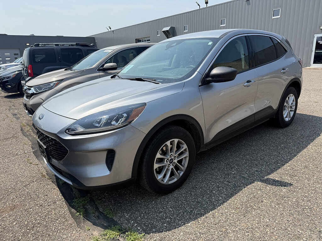 2022 FORD Escape
