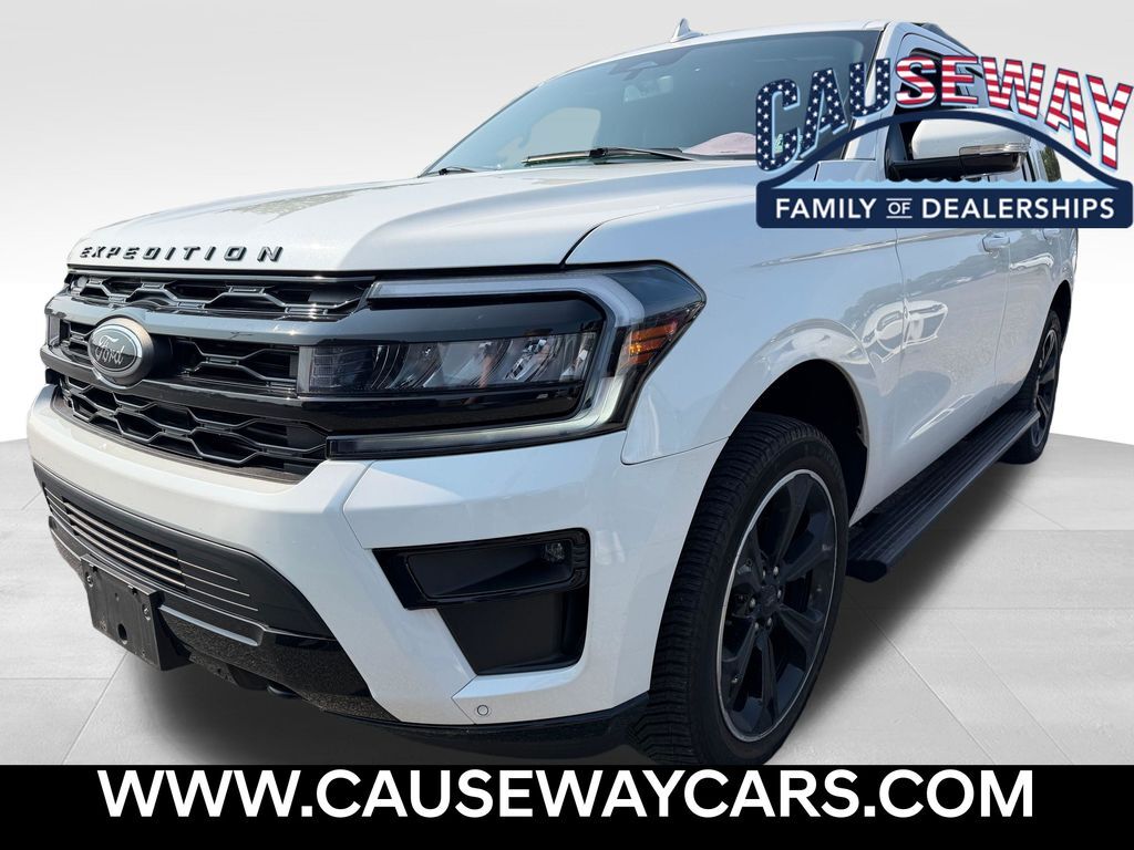 2023 FORD Expedition