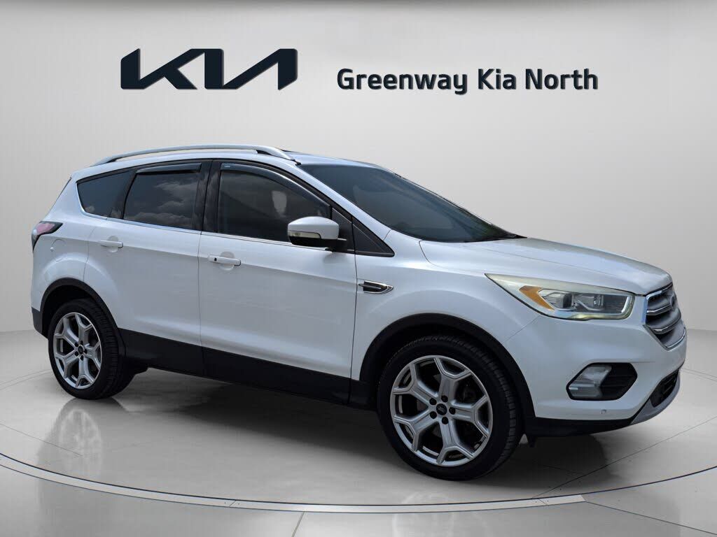 2017 FORD Escape