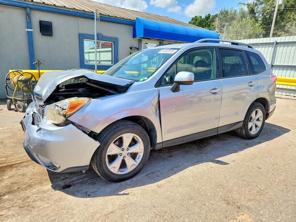2014 SUBARU Forester