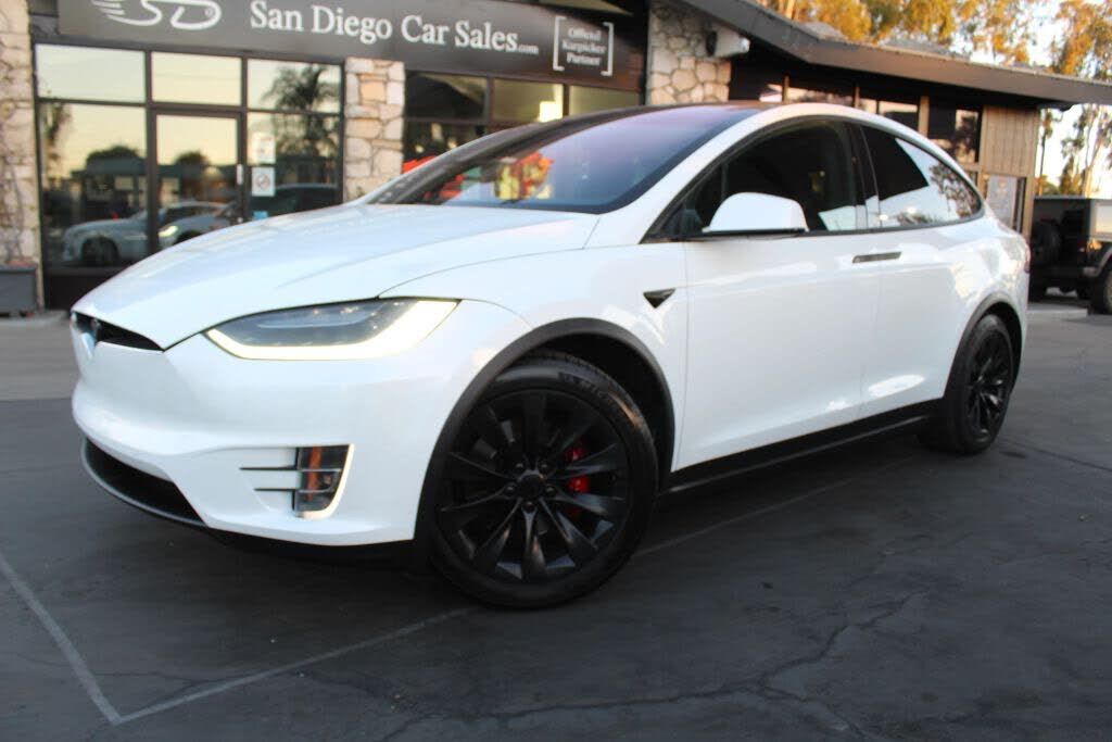 2018 TESLA Model X