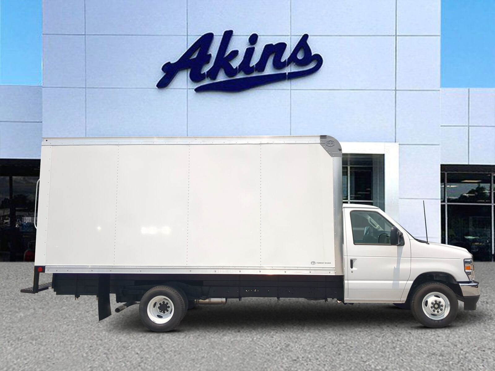 2027 FORD E-450