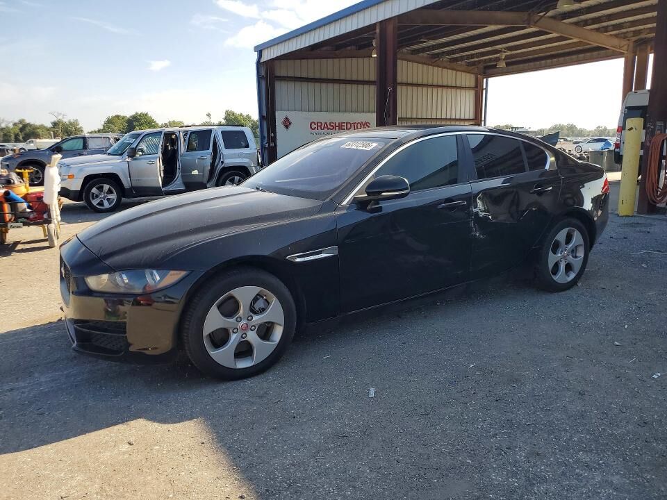 2017 JAGUAR XE
