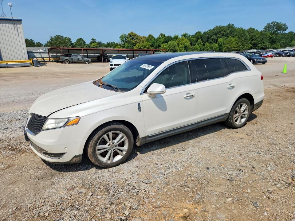 2014 LINCOLN MKT