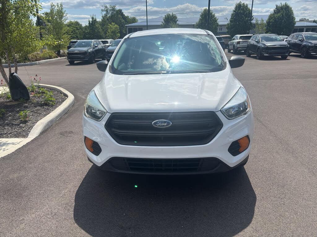 2017 FORD Escape